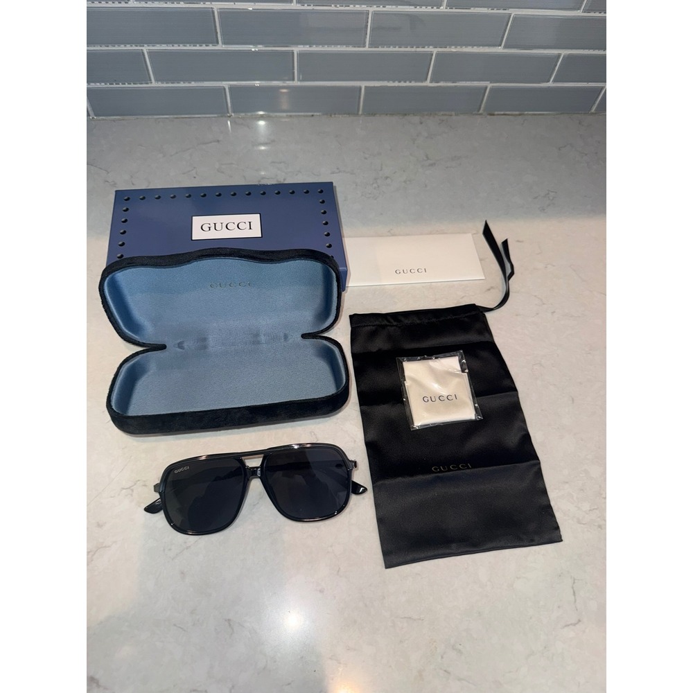 GUCCI New Black Plastic Sunglass Aviator Frames, Case, Pouch, Lens Cloth, Box